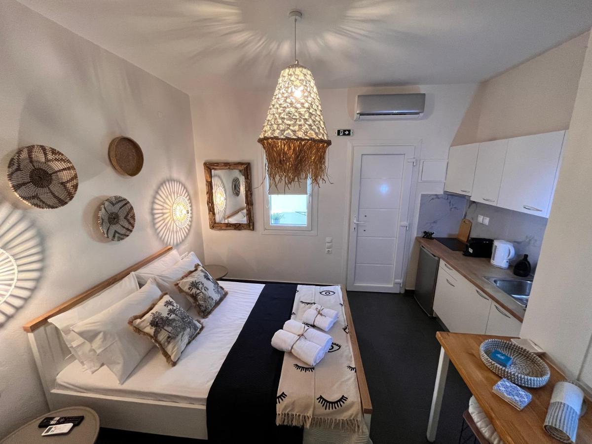 Le Sirene Apartments Skiathos Town Exterior photo